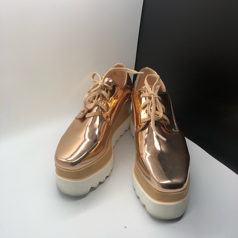 Windsor Rose Gold Platform Oxfords (USED)